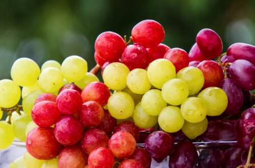 grapes, fruit, cluster-5889697.jpg