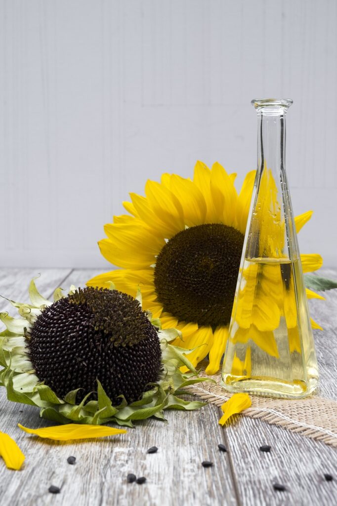 oil, sunflower oil, edible oil-2759777.jpg