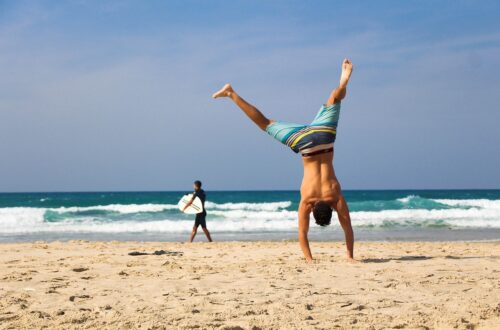 handstand, man, beach-2224104.jpg